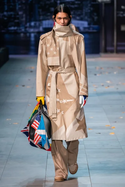 Look 47